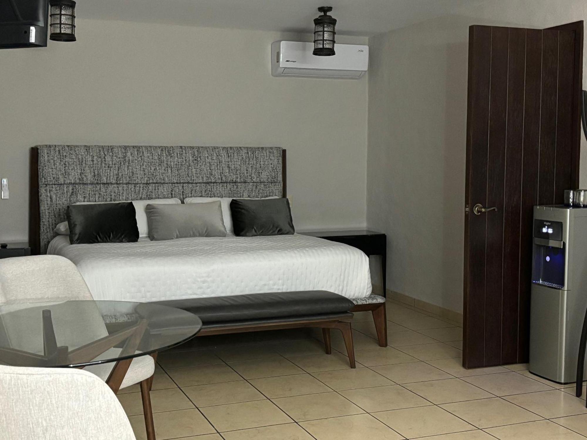 Quinta Don Jose Boutique Hotel Tlaquepaque Phòng bức ảnh
